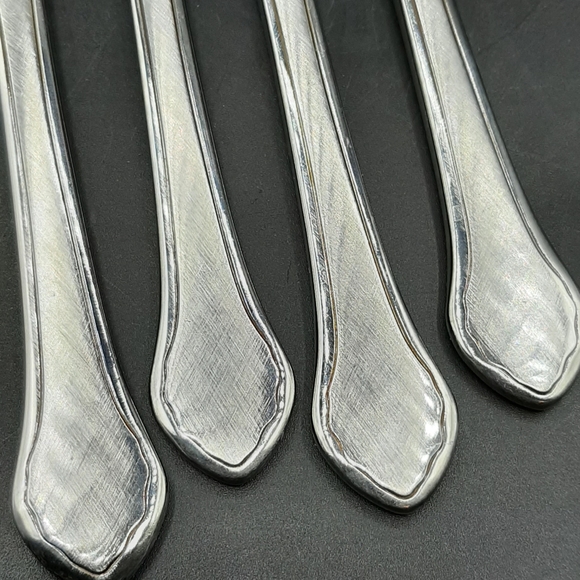 Oneida Wm A Rogers Deluxe Summer Mist Autumn Glow Stainless Knives Set Of 4 - Picture 2 of 3